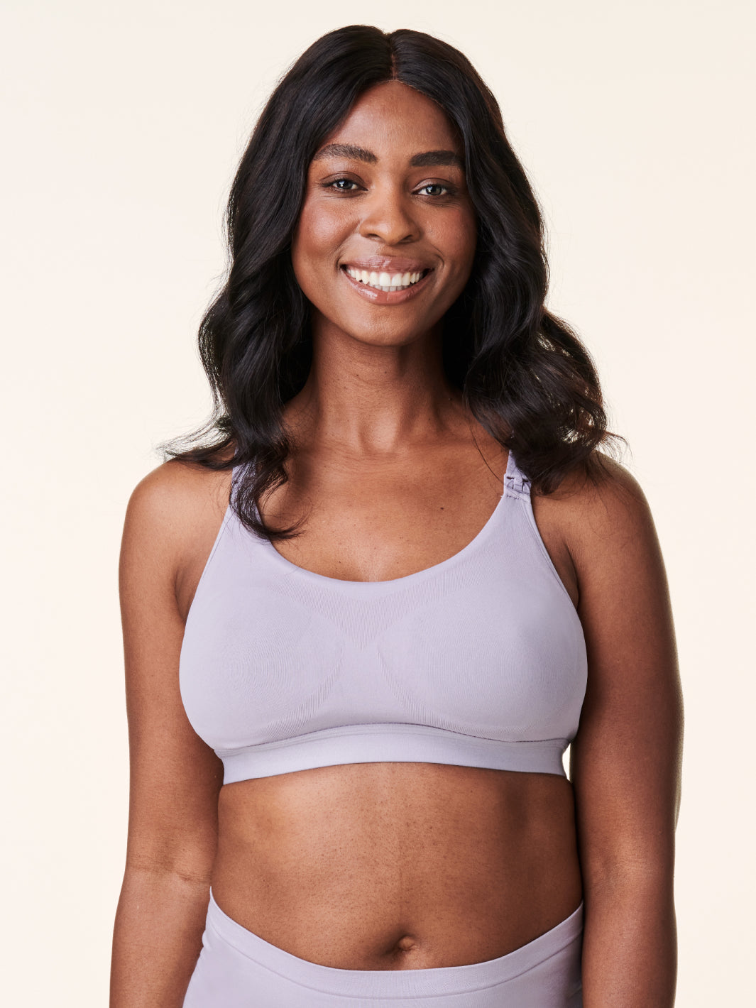Forever 21 Women's Seamless Perforated Sports Bra in Black Small