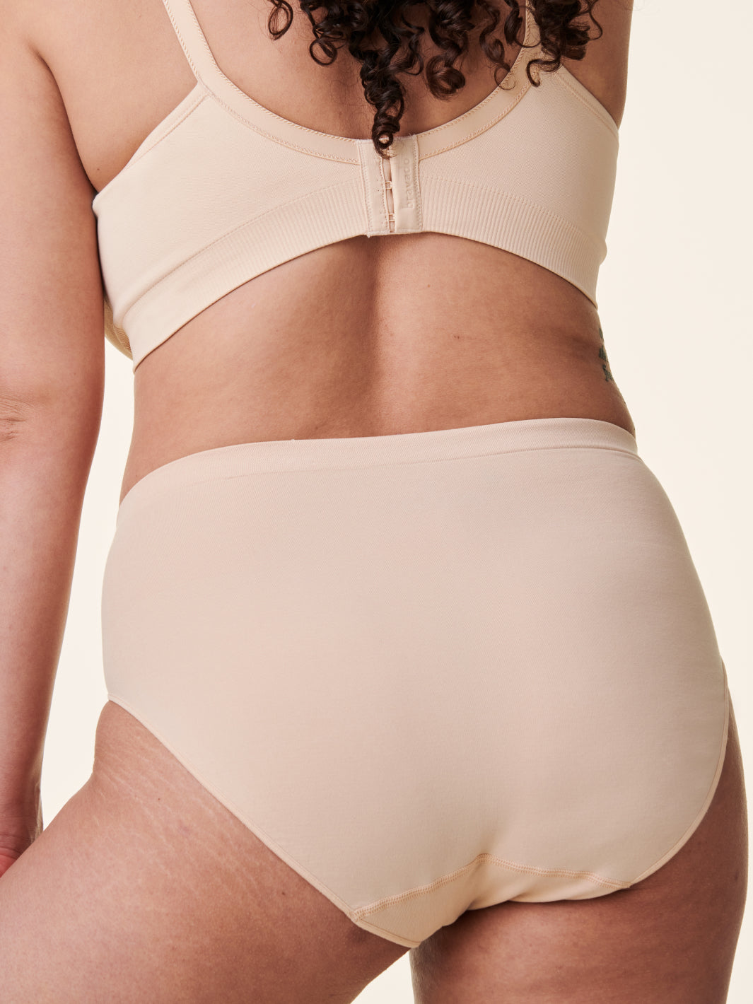 Seamless Pointelle Bikini Panty – Goob's Closet & Boutique